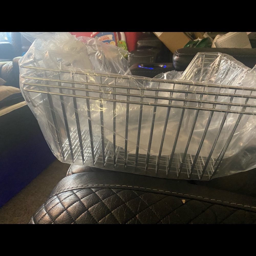 Stuff - Picture 13 of 16